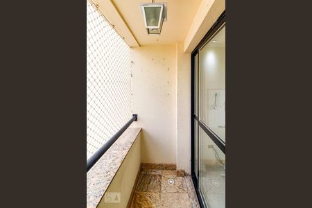 Varanda de apartamento para alugar com 3 quartos, 90m² em Vila Rosália, Guarulhos