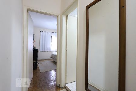 Corredor de casa à venda com 2 quartos, 125m² em Jardim Santa Ines, São Paulo