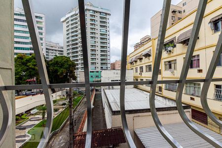Vista da Sala de apartamento à venda com 2 quartos, 78m² em Cubango, Niterói