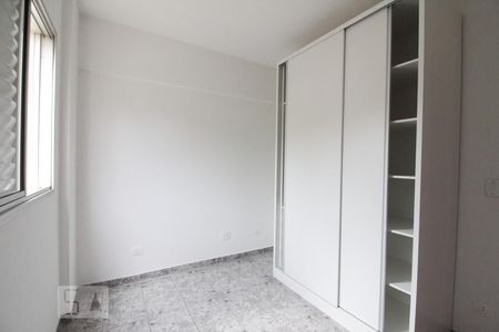 Quarto 1 de apartamento para alugar com 2 quartos, 65m² em Vila Roque, São Paulo