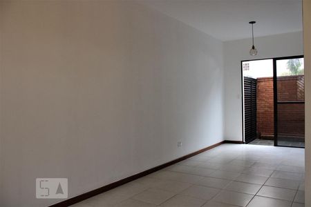 Sala de casa para alugar com 2 quartos, 90m² em Lapa, São Paulo