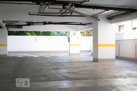 Garagem coberta de kitnet/studio à venda com 1 quarto, 34m² em Cidade Baixa, Porto Alegre