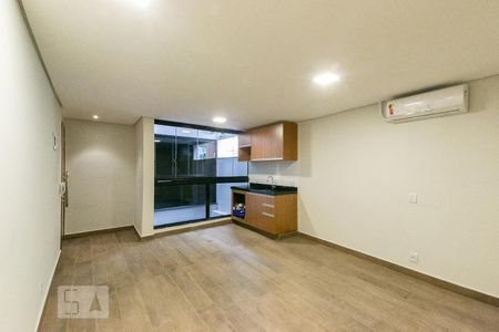 Sala e Quarto de kitnet/studio para alugar com 1 quarto, 26m² em Vila Nova Conceição, São Paulo