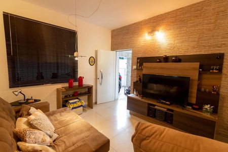 Sala de casa à venda com 5 quartos, 240m² em Vila Isabel, Rio de Janeiro