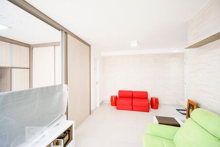 Sala de apartamento para alugar com 1 quarto, 55m² em Vila Regente Feijó, São Paulo