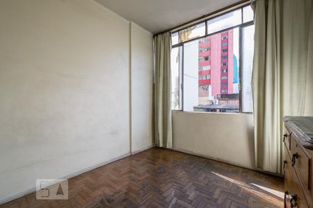 Quarto de apartamento à venda com 3 quartos, 109m² em Centro, Belo Horizonte