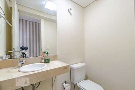 Lavabo de apartamento para alugar com 3 quartos, 140m² em Mossunguê, Curitiba