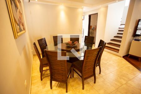 Sala de Jantar de casa à venda com 4 quartos, 300m² em Conjunto Residencial Santa Terezinha, São Paulo