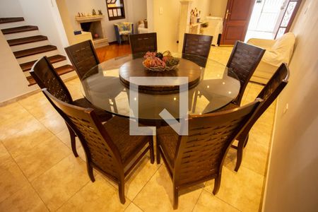 Sala de Jantar de casa à venda com 4 quartos, 300m² em Conjunto Residencial Santa Terezinha, São Paulo
