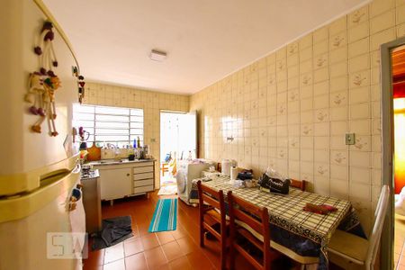 Casa para alugar com 174m², 1 quarto e 3 vagas Casa para alugar com 174m², 1 quarto e 3 vagasCozinha