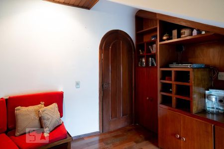 Casa para alugar com 500m², 4 quartos e 2 vagas Casa para alugar com 500m², 4 quartos e 2 vagasSala