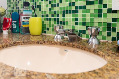 Casa para alugar com 500m², 4 quartos e 2 vagas Casa para alugar com 500m², 4 quartos e 2 vagasBanheiro Quarto 3 - Suíte