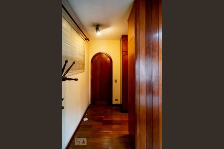 Casa para alugar com 500m², 4 quartos e 2 vagas Casa para alugar com 500m², 4 quartos e 2 vagasQuarto 2 - Suíte