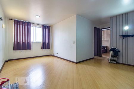 Sala de apartamento para alugar com 2 quartos, 69m² em Água Verde, Curitiba