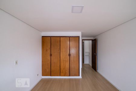 Quarto 1 de casa para alugar com 2 quartos, 64m² em Pinheiros, São Paulo