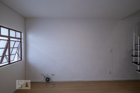 Sala de casa para alugar com 2 quartos, 64m² em Pinheiros, São Paulo