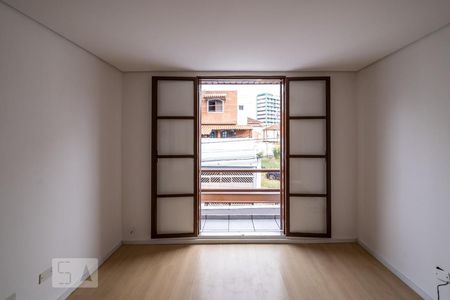 Quarto 1 de casa para alugar com 2 quartos, 64m² em Pinheiros, São Paulo