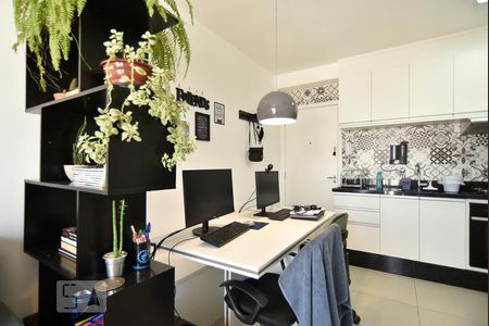 Apartamento à venda com 32m², 1 quarto e sem vagaSala e cozinha