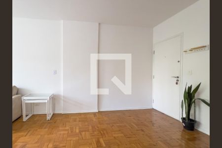 Sala, porta de entrada  de apartamento para alugar com 2 quartos, 100m² em Vila Nova Conceição, São Paulo