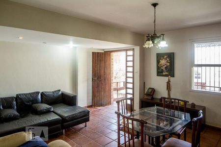 Sala 1 de casa à venda com 5 quartos, 620m² em São Lucas, Belo Horizonte