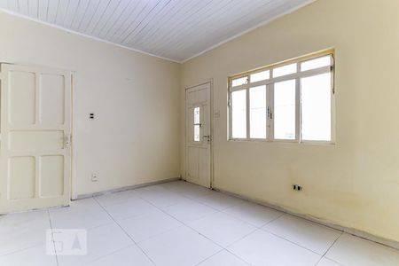 Casa para alugar com 56m², 2 quartos e 1 vagaSala