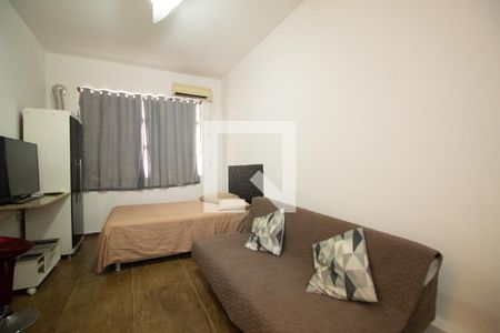 Sala/Quarto de apartamento para alugar com 1 quarto, 25m² em Copacabana, Rio de Janeiro