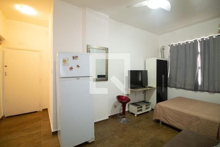 Sala/Quarto de apartamento para alugar com 1 quarto, 25m² em Copacabana, Rio de Janeiro