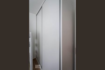 Quarto 1 de apartamento para alugar com 2 quartos, 50m² em Nossa Senhora Aparecida , Belo Horizonte