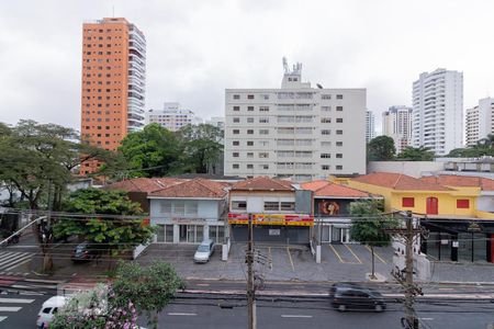 Vista Quarto 1 de apartamento para alugar com 2 quartos, 65m² em Indianópolis, São Paulo