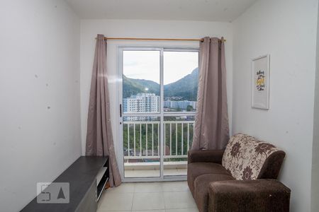 Sala de apartamento para alugar com 2 quartos, 47m² em Jacarepaguá, Rio de Janeiro