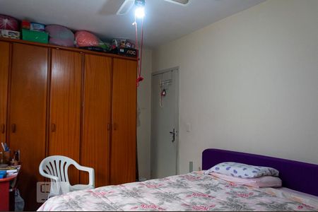 Quarto 3 de apartamento à venda com 3 quartos, 74m² em Cristal, Porto Alegre