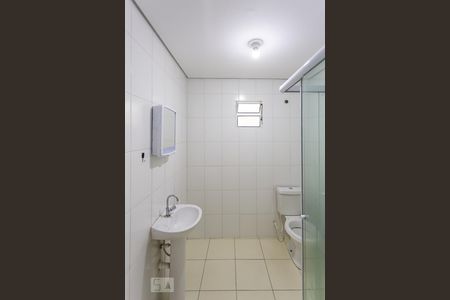 Banheiro de casa à venda com 1 quarto, 20m² em Rio Pequeno, São Paulo