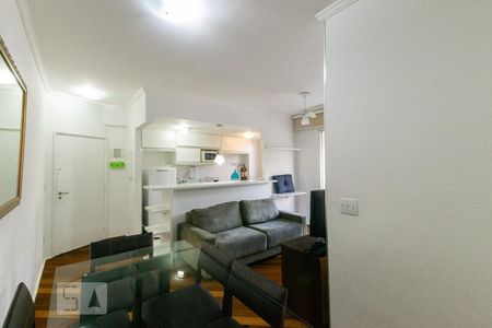 Sala de apartamento para alugar com 2 quartos, 57m² em Moema, São Paulo