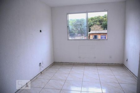 Sala de apartamento à venda com 2 quartos, 40m² em Cavalhada, Porto Alegre