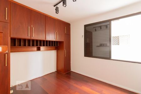 Quarto 1 de apartamento à venda com 2 quartos, 79m² em Itaim Bibi, São Paulo