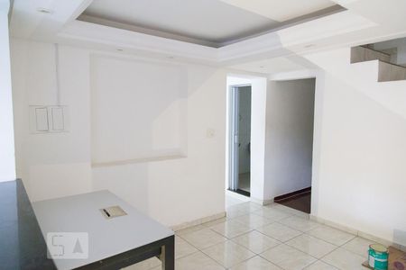 Sala de Jantar de casa para alugar com 2 quartos, 60m² em Vila Carrao, São Paulo