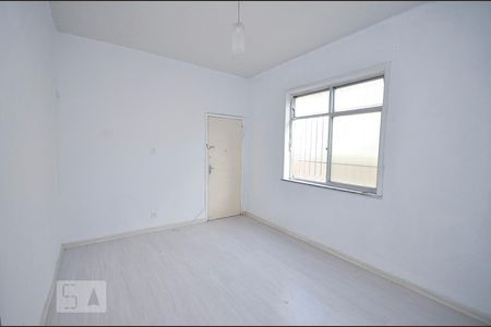 Sala de apartamento à venda com 2 quartos, 63m² em São Lourenço, Niterói