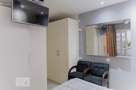 Casa à venda com 245m², 3 quartos e 2 vagas Casa à venda com 245m², 3 quartos e 2 vagasSuíte