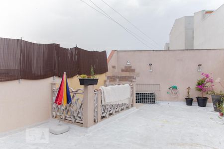 Casa à venda com 245m², 3 quartos e 2 vagas Casa à venda com 245m², 3 quartos e 2 vagasQuintal