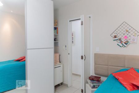 Casa à venda com 245m², 3 quartos e 2 vagas Casa à venda com 245m², 3 quartos e 2 vagasQuarto 1