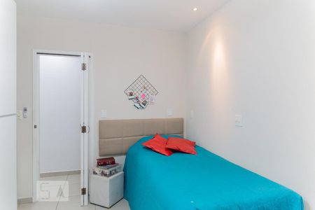 Casa à venda com 245m², 3 quartos e 2 vagas Casa à venda com 245m², 3 quartos e 2 vagasQuarto 1