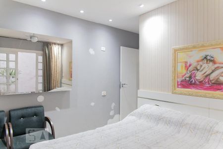 Casa à venda com 245m², 3 quartos e 2 vagas Casa à venda com 245m², 3 quartos e 2 vagasSuíte