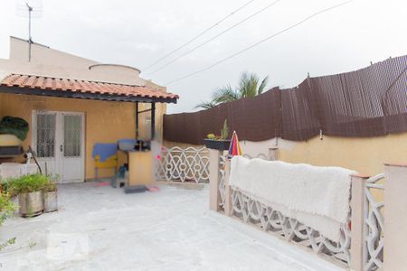 Casa à venda com 245m², 3 quartos e 2 vagas Casa à venda com 245m², 3 quartos e 2 vagasQuintal