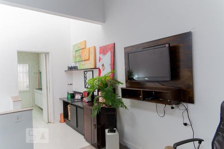 Casa à venda com 245m², 3 quartos e 2 vagas Casa à venda com 245m², 3 quartos e 2 vagasSala 2