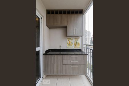 Sacada de apartamento à venda com 2 quartos, 50m² em Jardim Celeste, São Paulo