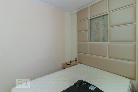 Quarto 1 de apartamento para alugar com 2 quartos, 43m² em Vila Talarico, São Paulo