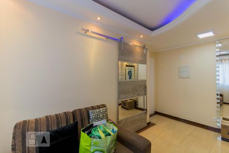 Sala de apartamento para alugar com 2 quartos, 43m² em Vila Talarico, São Paulo