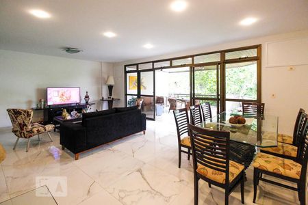 Sala de apartamento para alugar com 3 quartos, 180m² em Recreio dos Bandeirantes, Rio de Janeiro