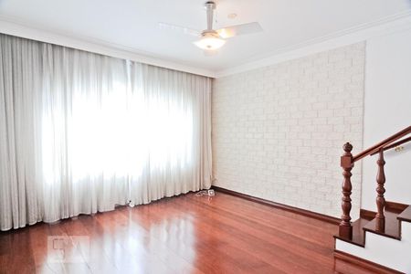 Sala de casa à venda com 3 quartos, 240m² em Vila Dom Pedro Ii, São Paulo