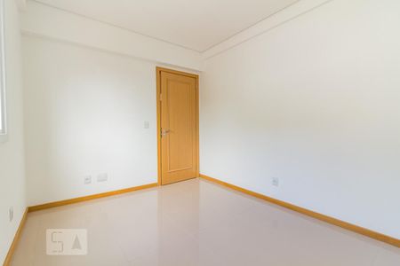 Dormitório de apartamento à venda com 3 quartos, 93m² em Cristal, Porto Alegre